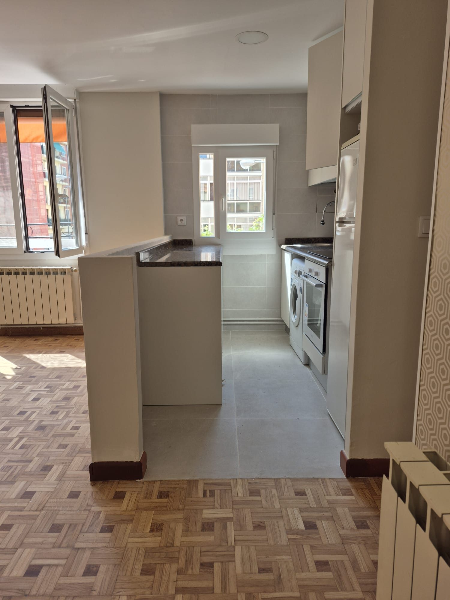 ¿Necesito licencia para reformar mi piso en Pamplona?