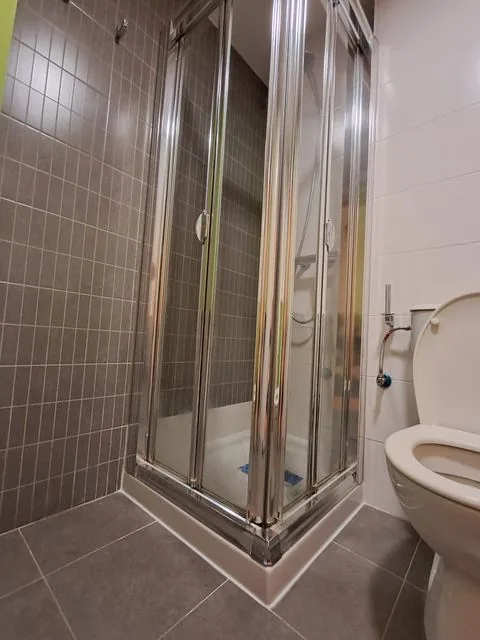 Reforma de baño en Pamplona — proyecto 72 ReformaIA