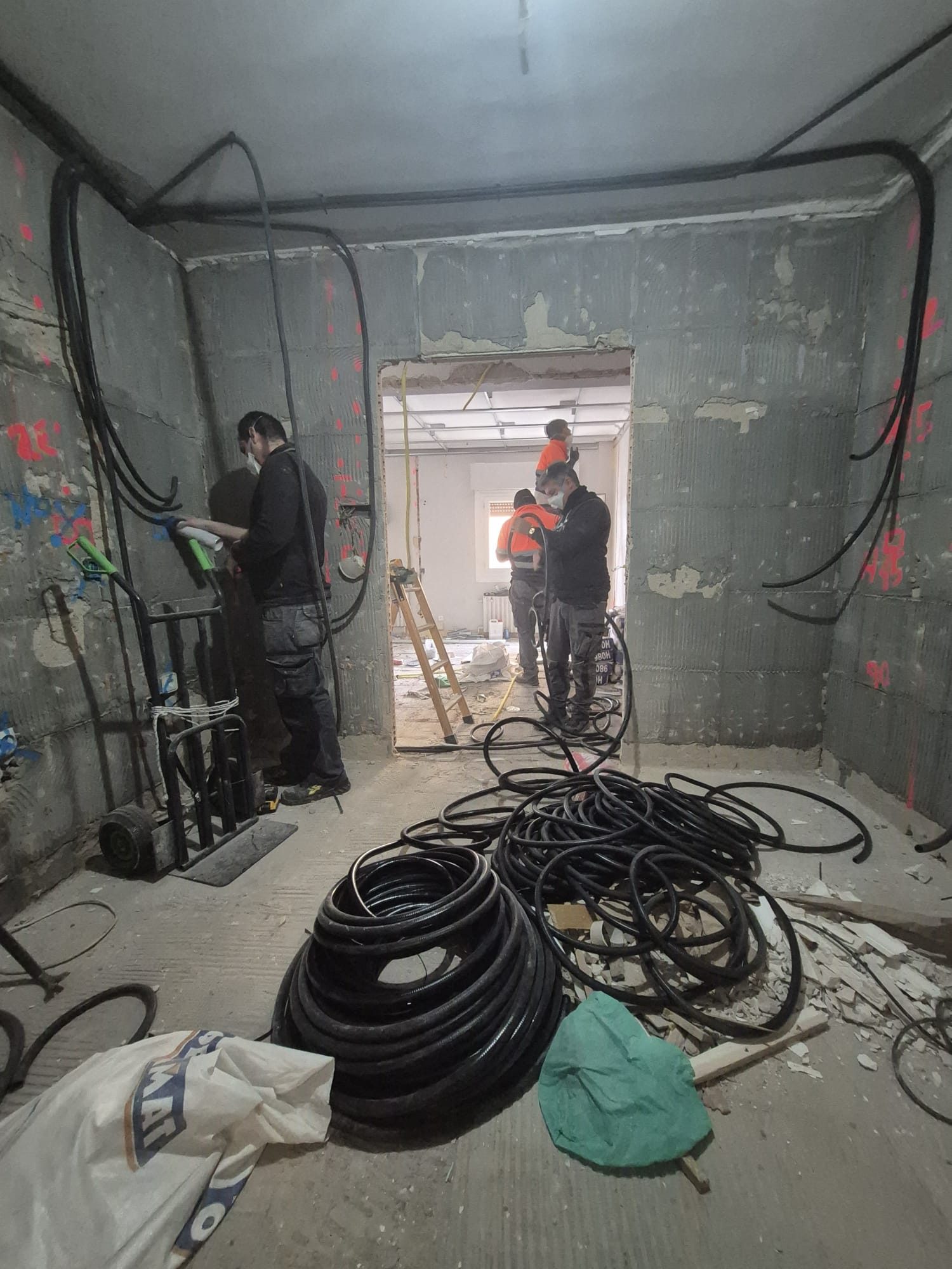 ¿Cuándo renovar la instalación eléctrica de tu piso en Pamplona?