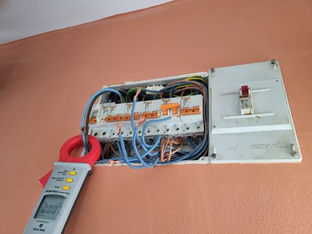 Instalación eléctrica en Pamplona — proyecto 37 ReformaIA