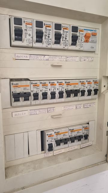 Instalación eléctrica en Pamplona — proyecto 39 ReformaIA