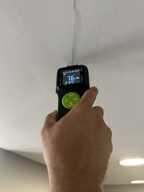 Fontanería y detección de fugas en Pamplona — proyecto 16 ReformaIA