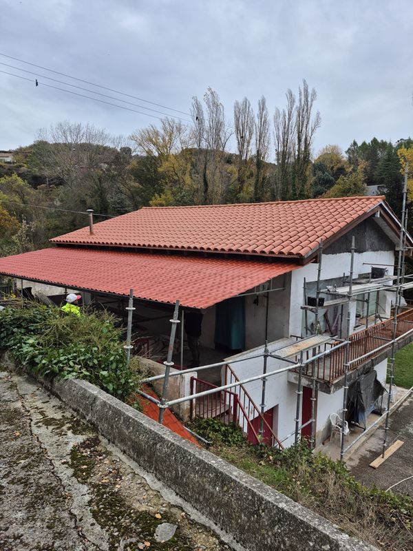 Reparación de tejado en Navarra - ReformaIA